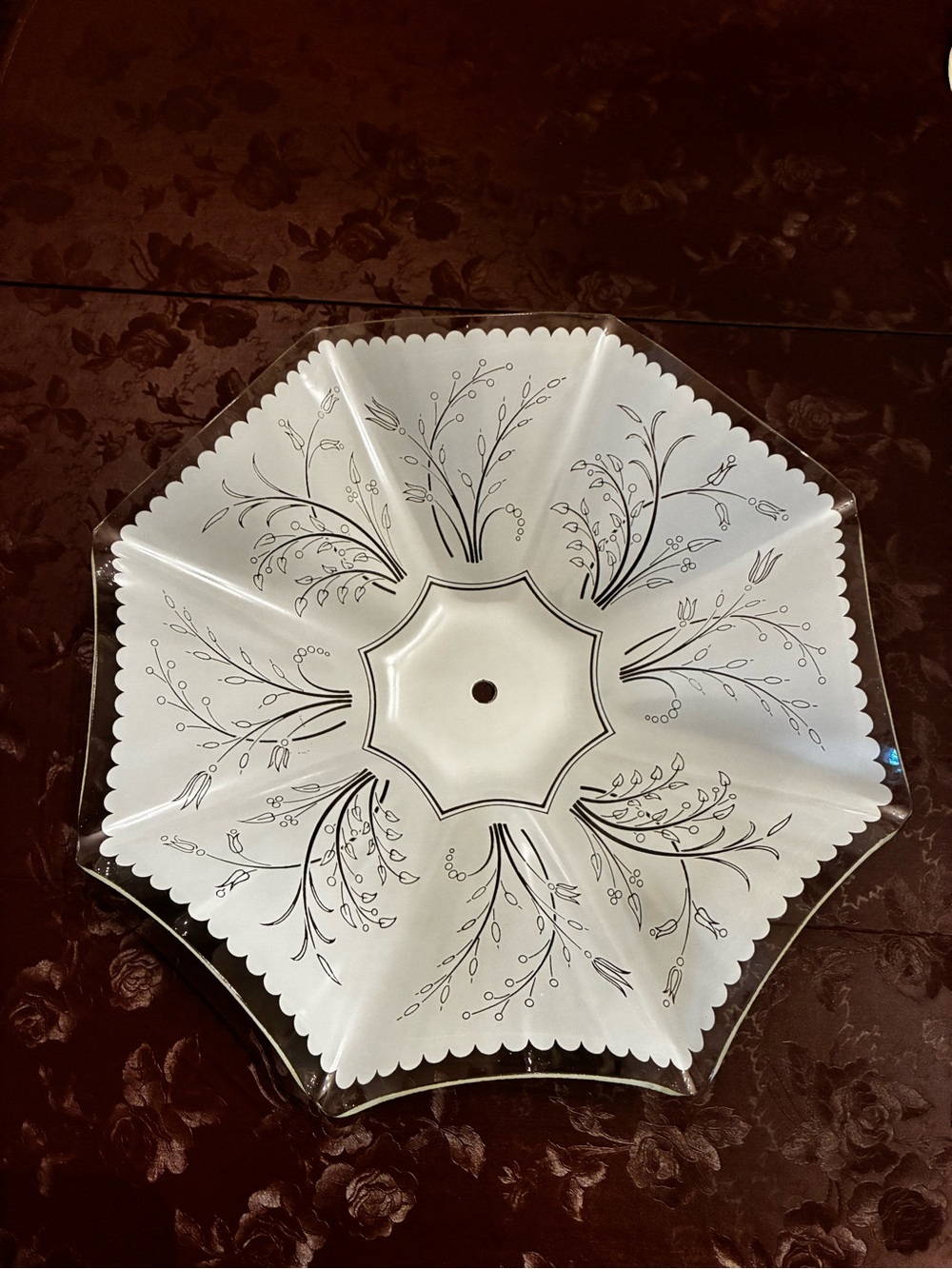 Vintage 1960s MCM 16” hexagon glass shade Dutch tulips mid century modern
